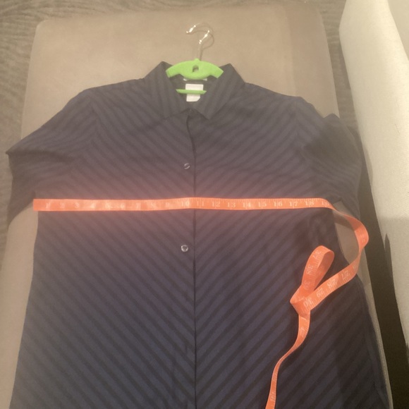 CHICO's Shirt No Iron Royal Blue & Black Button Front Long Sleeve EUC Sz 1= M(8) - Picture 8 of 10